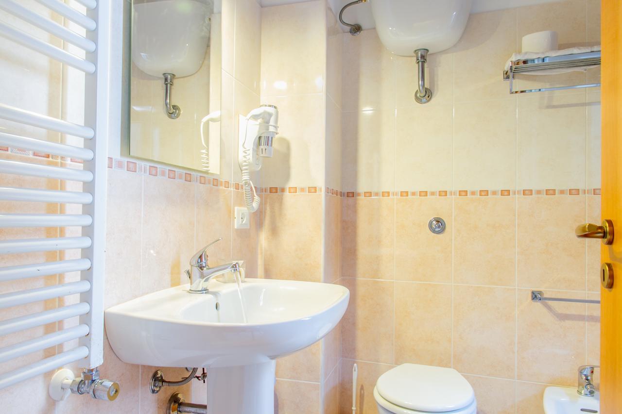 Casa Vacanze Zio Pasquale Cefalù Buitenkant foto